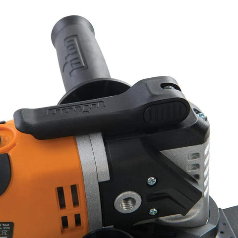 Close-up of Powerful 300W Corded Oscillating Multi Tool With Variable Speed, all-metal gearing, dual sided handle visible