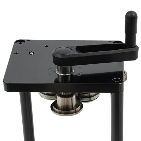 Top Shelf Manual Jar Sealer For 55Mm Soda Pots With Heavy Steel Build And Smooth Rotary Winder close-up of hand crank and base.