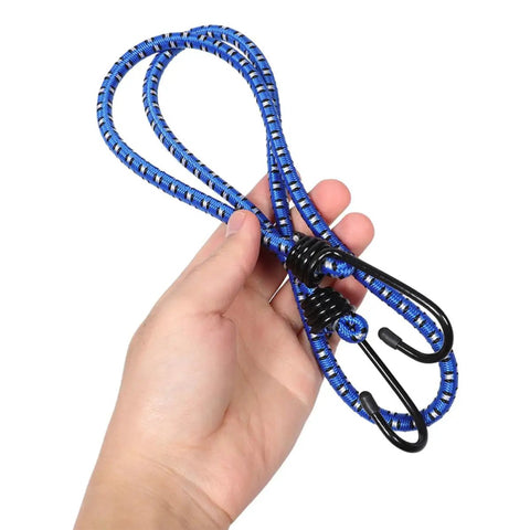 Hand holding Blue Rubber Bungee Cords With Buckle Hooks For Motorcycle And Bicycle Luggage Tie Down Straps Versatile No Fuss Easy To Use Elastic Rope For Car Trunk And Electric Vehicle Trunk Securement