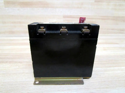 Back view of Programmable Logic Controller 8853 TO 3 DC Output Amplifier Module 5 Watt Series B with red lens display
