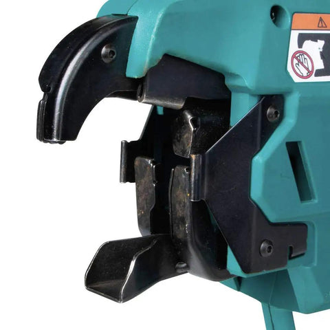 Makita XRT01TK 18V LXT Brushless Cordless Rebar Tying Tool Kit close-up view of wire tying mechanism for secure ties.
