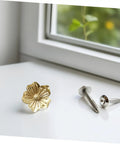 Vintage Brass Flower Cabinet Handle Single Hole Drawer Pull for wardrobe and cupboard doors with screws included