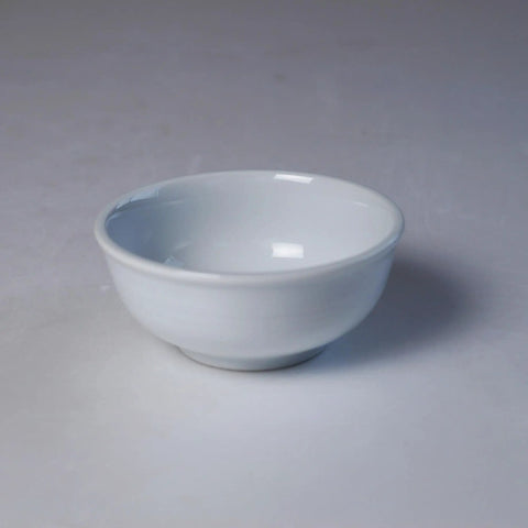 Japanese Ceramic Coffee Dripper With Integrated Saucer Reusable Eco Friendly Pour Over Filter Brewing That Dope Shop Quality Extraction small white bowl viewed from side