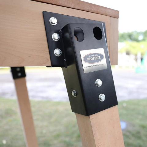 Mofeez 4x4 compound angle brackets set of 4, installed on wood post with bolts