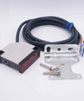 Plug-And-Play Photoelectric Beam Sensor Switch With 30cm Detection Range Diffuse Reflection Infrared Proximity Sensor E3JK-DS30M1 with mounting kit