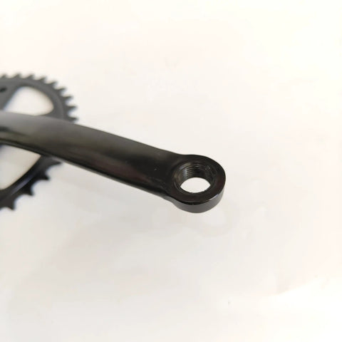 Close-up of Ride Ready Single Speed Bicycle Crankset 36T 170mm Steel Chainring Arm Square Taper For Fixed Gear Bikes