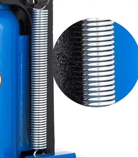 Close-up of hydraulic cylinder rods on Tough As Nails Hydraulic Toe Jack Lift With 30 Ton Top And 15 Ton Bottom Heft.