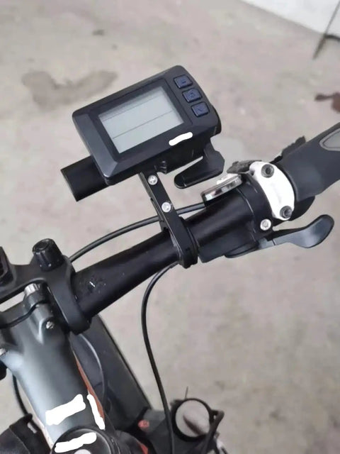 Carbon Fiber Bike Handlebar Extender with Double Clamp Mount and GPS attached for better visibility and mounting more gear