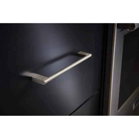 Princetonian Steel Bar Pull 6-5/16 Inch Center To Center 7-1/8 Inch Overall Length 3/8 Inch Width 1-1/2 Inch Projection Brushed Satin Nickel Finish