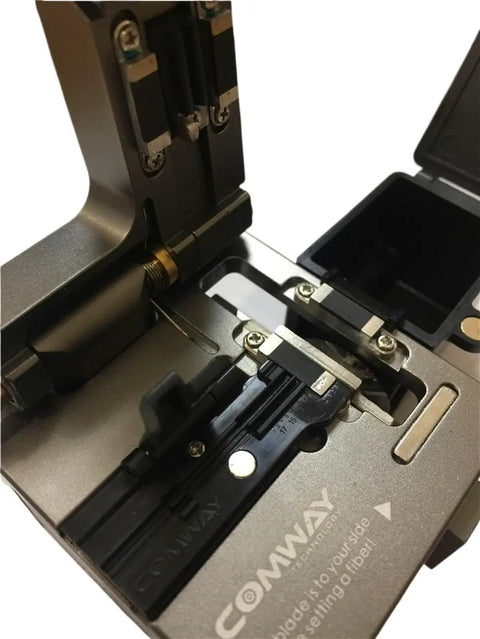 Close-up of CC-01 Fiber Cleaver Cable Cutter For Single Mode Hybrid Connectors, with precision components and clean cutting section.