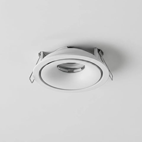 OUNONA Recessed Lighting Trims: Spotlight Downlight Holder, MR16/GU10 Retrofit Eyeball Light Fixture Mounting Frame in white.