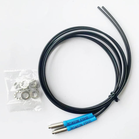 FT610 Diffuse Reflective Optical Fiber Sensor With 1M Line, 2mm Fiber Outer Diameter, M6 Probe, shown with accessories