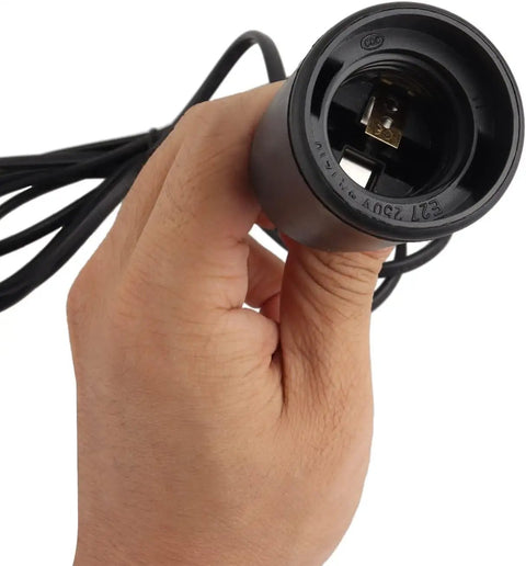 Close-up of E27 socket on Plug In Hanging Light Kit Dope Retro Industrial Pendant Lights With E26 E27 Fits 9.8 Foot Cord