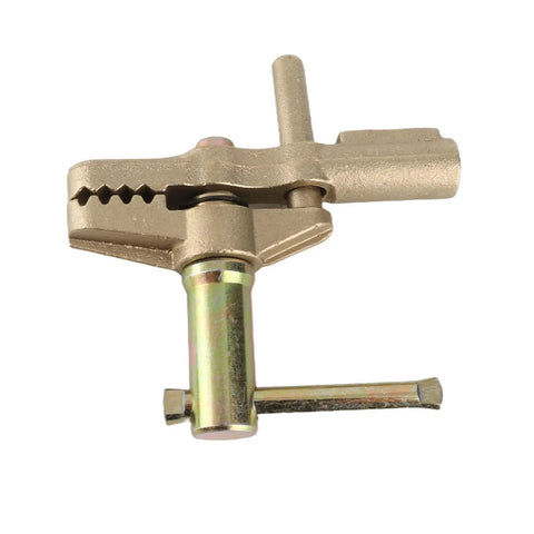 Pro Industrial Heavy Duty 600A Brass Welding Ground Earth Cable Clamp With All Copper Build, Screw Connection close-up view