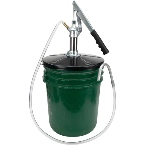 Front view of a lever-action bucket pump for 5-gallon pails mounted on a green bucket with a black lid and clear hose