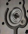 Heavy Duty Fuel Transfer Pump Direct Replacement For Caterpillar C7 C9 Engines And Machinery 3126E D6R D7R 329DL 330DL 336D Fits 3186357 Model Beefed Up Reliability Plug And Play Ready For Rough Jobsites, close-up of metal pump shaft
