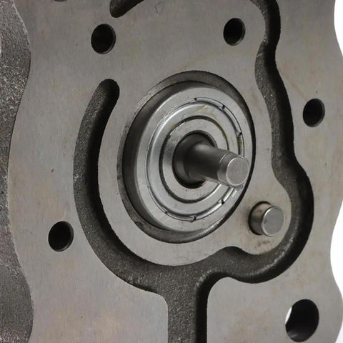 Heavy Duty Fuel Transfer Pump Direct Replacement For Caterpillar C7 C9 Engines And Machinery 3126E D6R D7R 329DL 330DL 336D Fits 3186357 Model Beefed Up Reliability Plug And Play Ready For Rough Jobsites, close-up of metal pump shaft