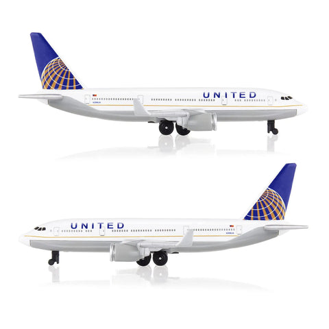 1/400 Diecast United Airlines Airplane Model For Collectors And Display Dope Realistic Miniature Jet With Durable Metal And Plastic Build Perfect Desk Decor For Aviation Fans And Shelf Showpiece, side view showing detailed livery.