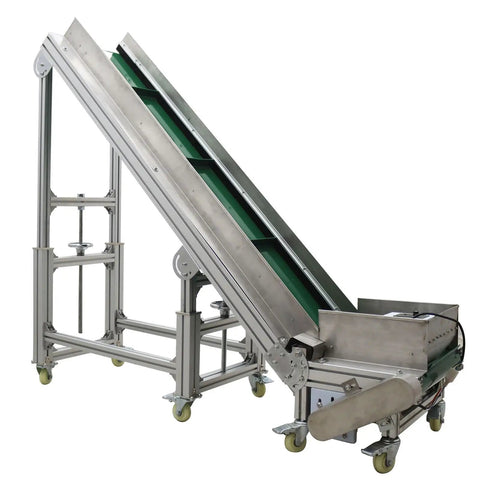 Electric Inclined Climbing Conveyor Belt With Baffle, Heavy Duty Industrial Belt Conveyor System, green belt, aluminum frame