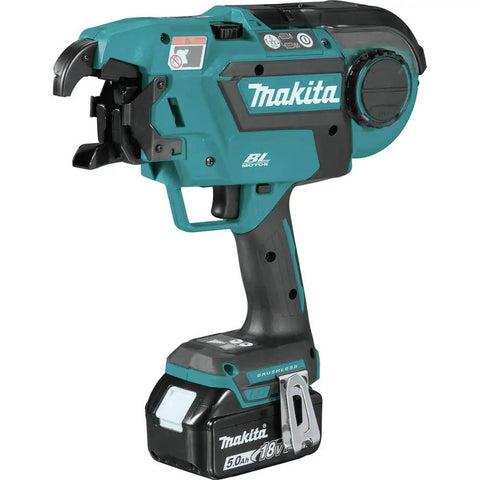 Makita XRT01TK 18V LXT Brushless Cordless Rebar Tying Tool Kit With 5.0Ah Battery, side view showing design and battery.