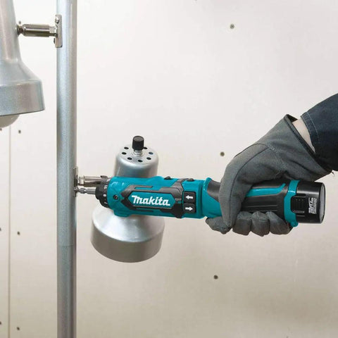 Using 7.2V Cordless Hex Driver Drill Kit With Auto Stop Clutch And LED Battery Charge Indicator for home DIY repairs
