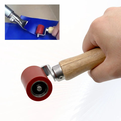 Tylulikaty 40mm silicone seam roller with wooden handle and red wheel.