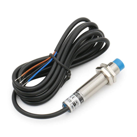 Capacitive Proximity Sensor With 5mm Sensing Distance, 10 To 30 VDC, 200 mA, PNP Normally Open, Three Wire, LJC12A3 5 ZBY