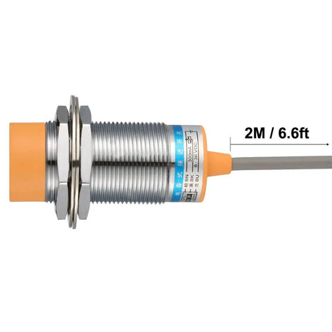 Capacitance Proximity Sensor Switch NPN NO DC 6-36V with 25mm detect distance and 3-wire connection, side view with 2M cable