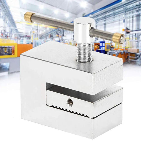 Beefy 500N Tensile Tester Clamp With Stainless Steel Build And 4mm Single Tooth Grip For Cables Electrical Components And Plastic Films Push Pull Force Fixture For Lab Testing, front view