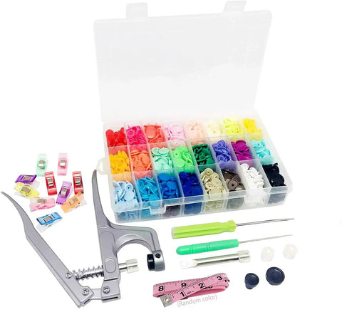 Snaps And Snap Pliers Set With 1440 T5 Plastic Buttons, 360 Sets, Includes 10 Sewing Clips And 1 Measuring Tape, Pro Grade Snap Fasteners Kit For Sewing, Clothing, Crafting, Diapers And Bibs displayed in open case