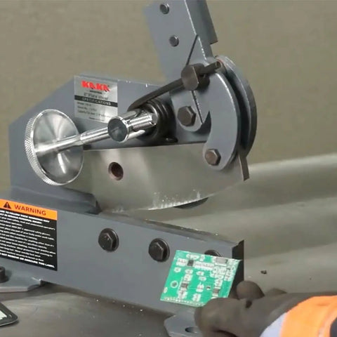 Manual Metal Shear HS12 12 Inch Throatless Cutter Heavy Duty For Sheet Metal Plate Steel And Round Bar Portable Workbench Mounted Tool For Clean Easy Cuts And High Precision In Metalworking Shops