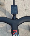 Top view of bike stem and handlebar mount for Garmin Edge, compatible with Scott Foil Addict, Syncros Creston IC SL handlebars.