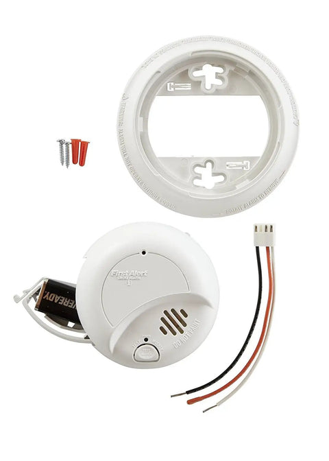 Top Shelf Hardwired Smoke Alarms Six Pack With Heavy Duty Battery Backup Tamper Resistant Seals and components for installation.