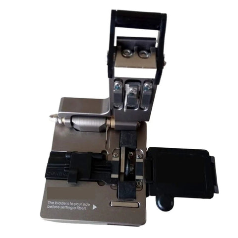 AoXHUGB Cc-01 Optical Fiber Cleaver Precision Cutting Tool features precision blade and adjustable holder for fiber installations.