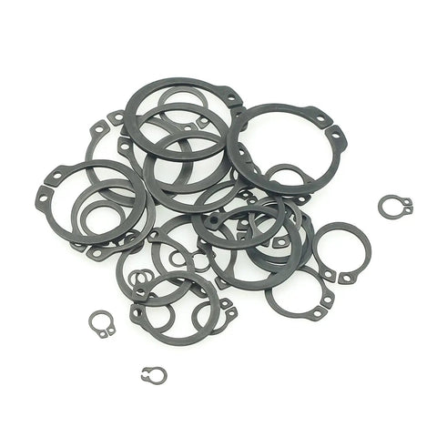External Retaining Ring Kit With 320 Pieces In 15 Metric Sizes From 4mm To 28mm C Clips Assortment For Shafts Carbon Spring Steel With Black Phosphate Finish Durable, Easy To Use, Great For Quick Fixes And Everyday Projects on white background