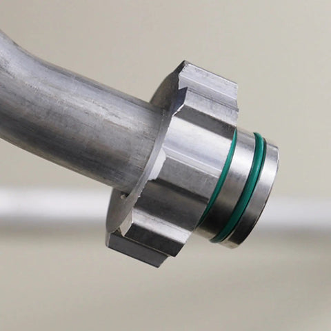 Stainless Steel Suction Hose For Airless Paint Sprayers 390 395 495 595 Replacement Part Easy Install Heavy Duty Heat Resistant Rubber Corrosion Resistant Durable Hose For Reliable Spraying, close-up connector
