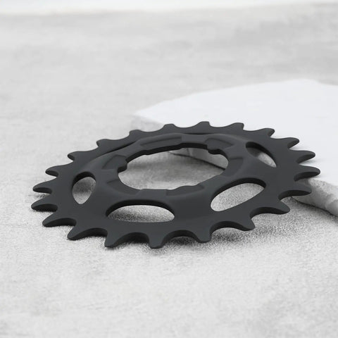 Black metal rear wheel internal derailleur freewheel 21T for 1/8 and 3/32 chains compatible with Shimano Nexus and Alfine gear hubs