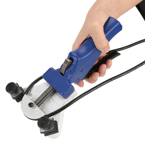 Ultimate Ft Vogue Heavy Duty Manual Pipe Bender For Copper Tubes 5Mm To 12Mm in hand, ready for HVAC or plumbing use.