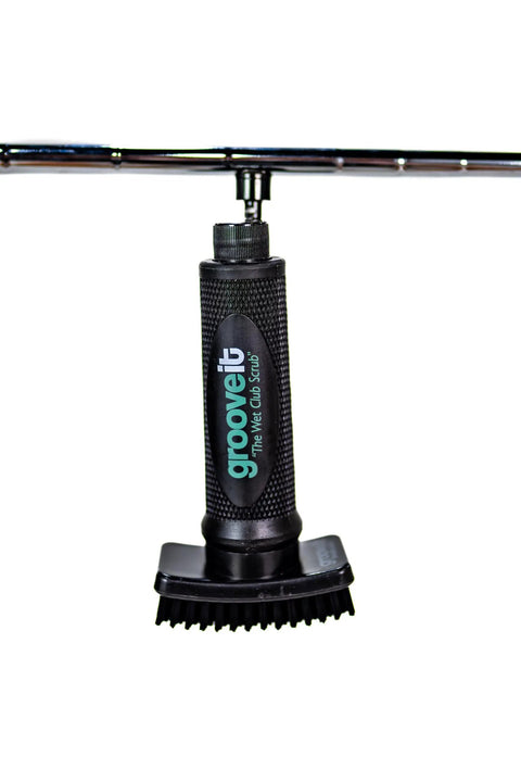 Close-up of Wet Club Scrub Golf Water Brush With Anti Leak Design Magnetic Nylon Bristle Head hanging on golf club