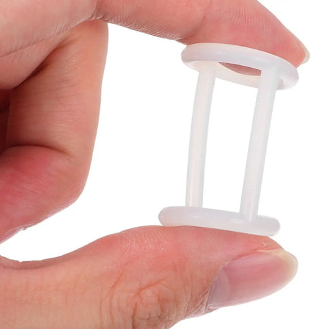 Person holding Ice Cream Machine Seal Rings Silicone Gaskets Replacement Parts For Commercial Ice Makers Leak Proof Food Grade Seals