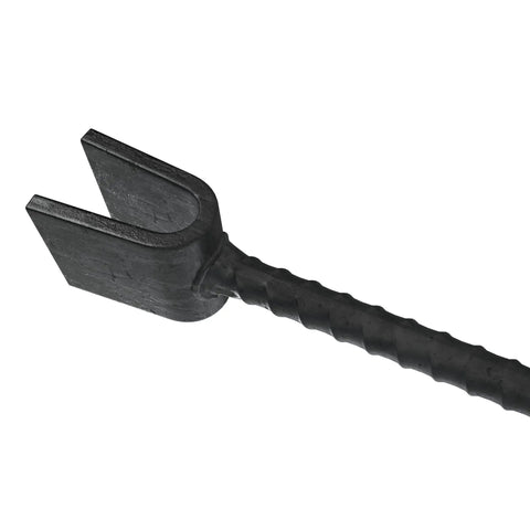 Close-up of rebar steel shaft on Long Reach Water Meter Key 27 Inch Heavy Duty 1/2 Inch Shaft With Vinyl Coated T Handle For Easy Curb Shutoff Valve Access