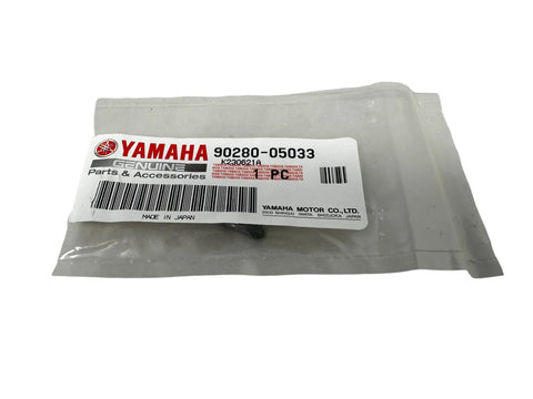 Woodruff Key 90280-05033-00 For Yamaha Outboard Engines Replacement Part in sealed package with label visible