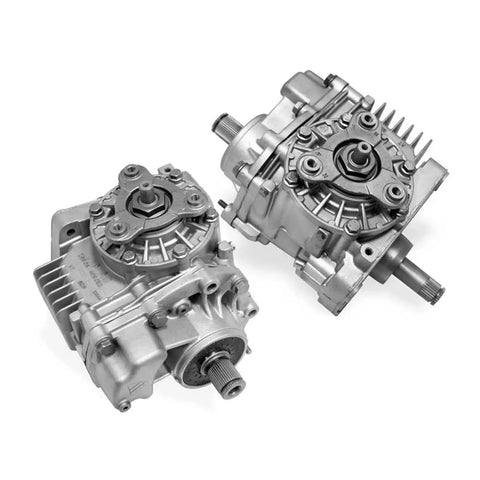 Rear Axle Transmission Transfer Case Assembly For VW Passat CC Tiguan 4 Motion And Audi Q3 Quattro With Beefed Up Reinforced Differential Housing And Upgraded Locking Function For High Horsepower Builds 0AU409053T Auto Parts, two silver units