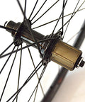 700C Carbon Fiber Road Wheelset With Alloy J Bend Hub And Beefy Aero Spokes For Tubular Clincher Or Tubeless Rims close-up