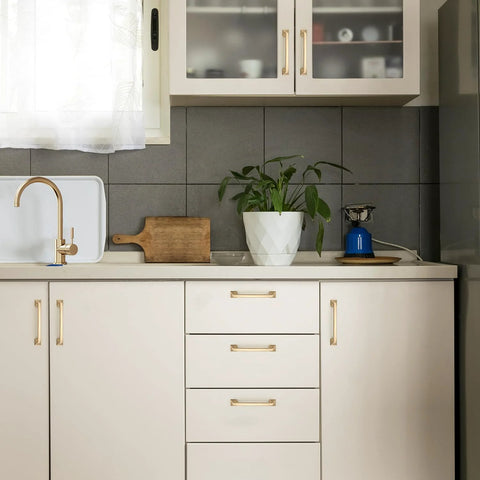 Modern kitchen with 10 Pack Solid 5 Inch Square Foot Arch Cabinet Pulls In Champagne Bronze For Kitchen Cabinets And Cupboards