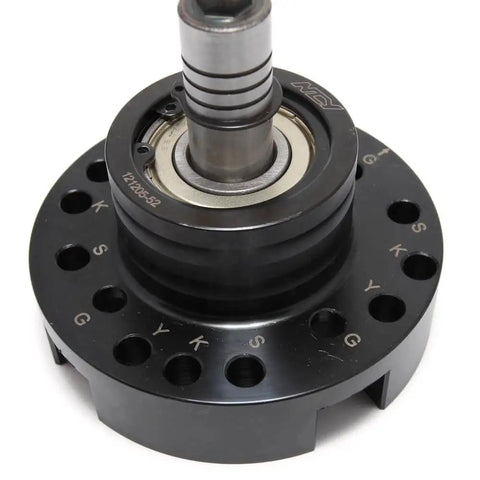 Case Boring Tool for GY6 Engines Precision Bore Machining Kit for Scooters showing metal boring adapter
