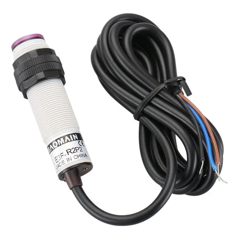 Retroreflective Photoelectric Sensor Switch E3F R2P2, 10-30V DC, PNP NC Output, 2M Sensing Range, 3-Wire M18 Thread with cable