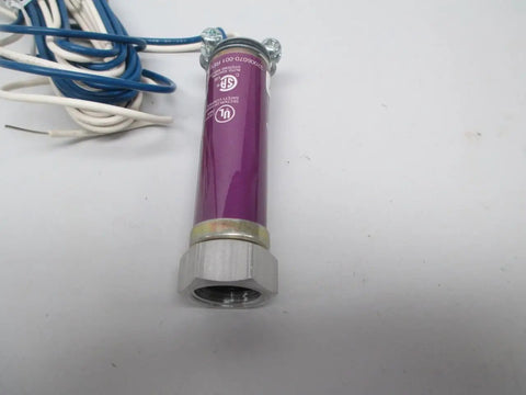 UV Sensor For 1/2 Inch Mounting, No-Fuss HVAC And Refrigeration Use, Universal Compatibility, showing wired cylindrical sensor
