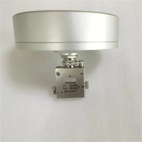 Front view of stainless steel ultra-high-pressure needle valve, air-actuated, 30,000 psi, 9/16 in thread.