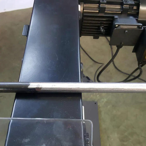 Rugged 4x48 Inch Industrial Belt Grinder With 76 Fps Belt Speed And Rock Hard 2hp Motor for steel deburring on metal surface.